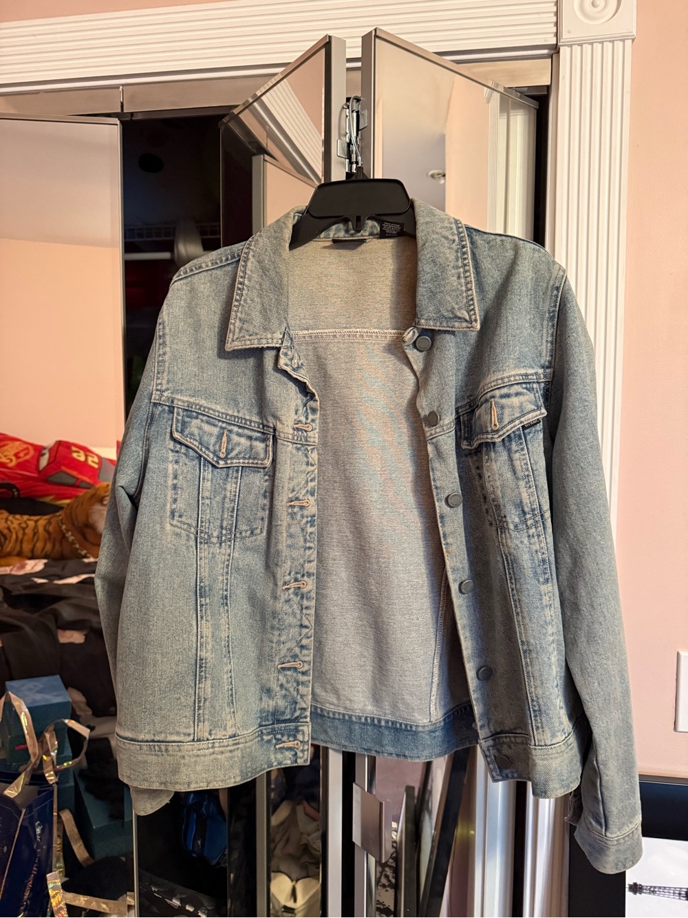 Classic Light Blue Denim Jacket - Women